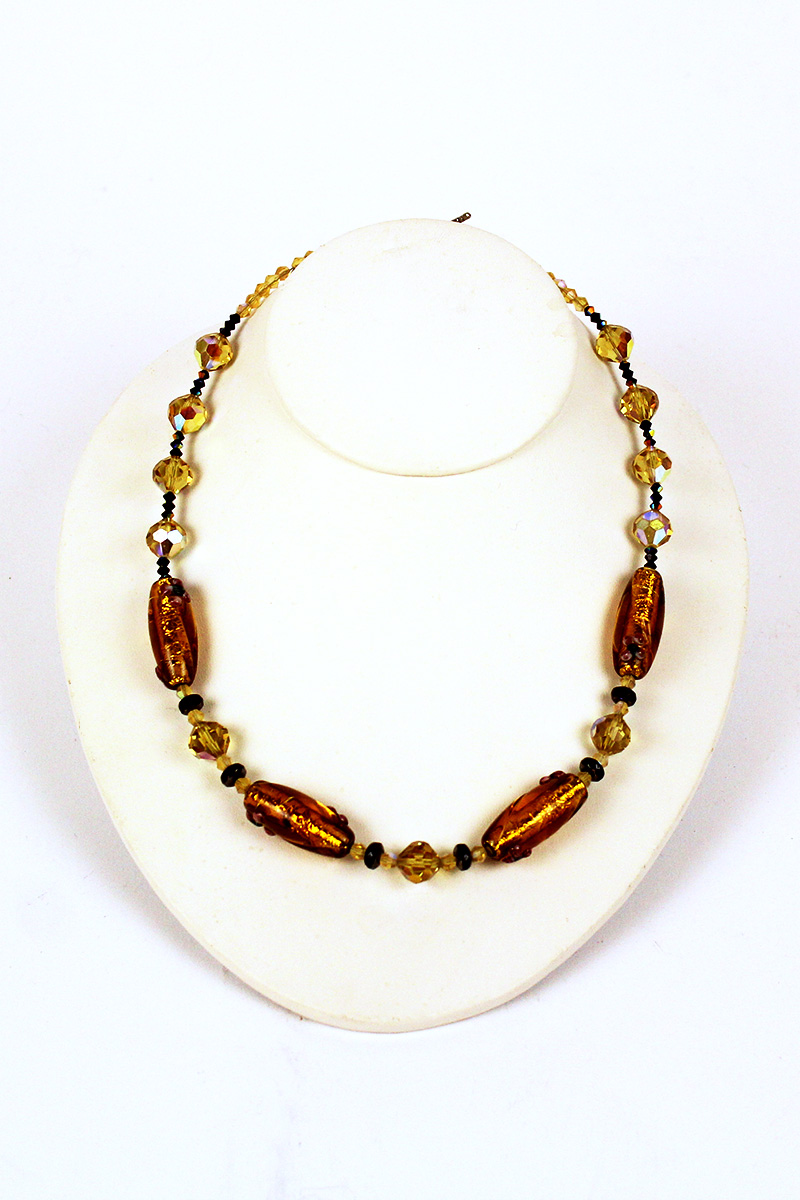 Pat Williams, Vintage Glass Bead Necklace